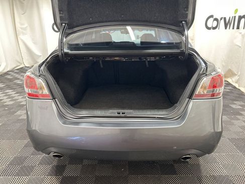 Used 2015 Nissan Altima 2.5 SV image 17