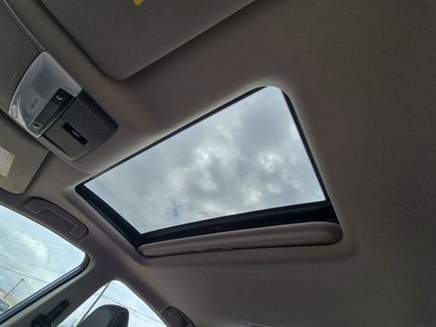 Used 2025 Nissan Altima 2.5 SR w/ SR Premium Package image 14