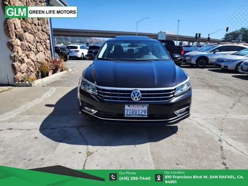 Used 2017 Volkswagen Passat 1.8T SE image 2