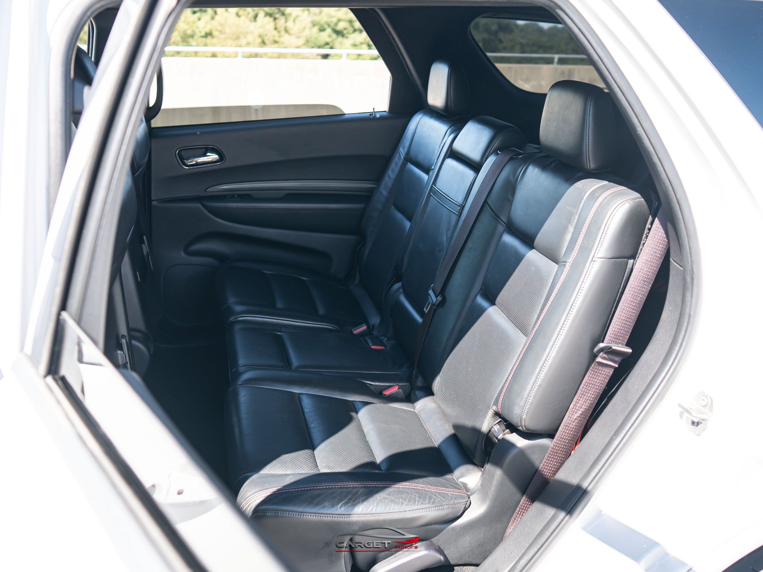 Used 2021 Dodge Durango R/T w/ Blacktop Package RWD image 21