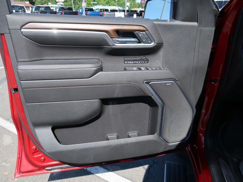 Used 2023 Chevrolet Silverado 1500 High Country AWD/4WD image 20