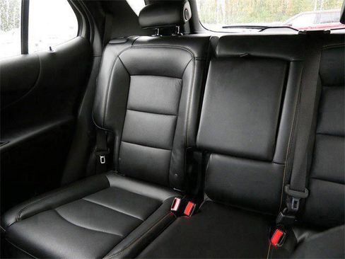 Used 2018 Chevrolet Equinox Premier image 13