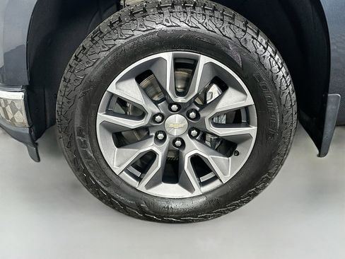 Used 2020 Chevrolet Silverado 1500 LT w/ All-Star Edition image 34