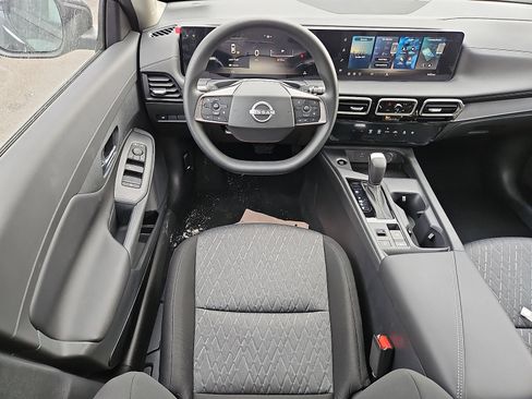 New 2026 Nissan Sentra SV image 9