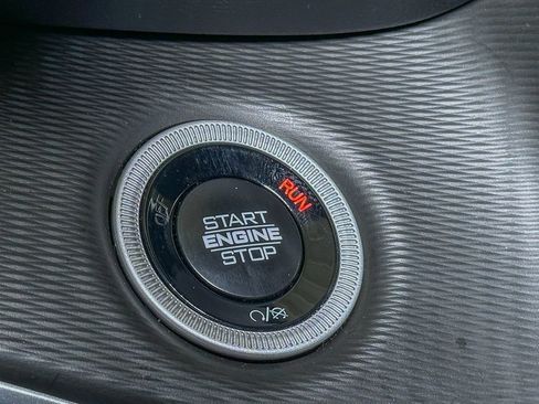 Certified 2024 Jeep Grand Cherokee Laredo w/ Trailer Tow Package image 37