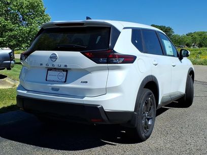New 2026 Nissan Rogue SV w/ Cold Weather Package