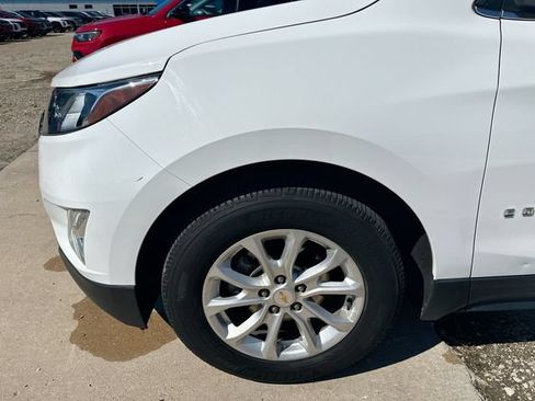 Used 2018 Chevrolet Equinox LT FWD image 34