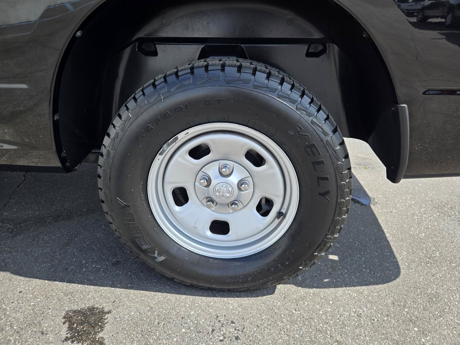 Used 2022 RAM 1500 Tradesman RWD image 34