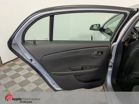 Used 2011 Chevrolet Malibu LT w/ Power Convenience Package FWD image 28