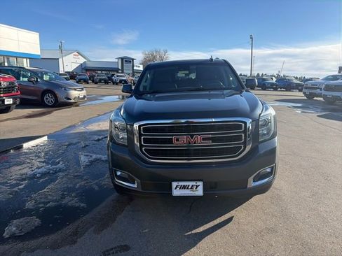 Used 2019 GMC Yukon XL SLT w/ Open Road Package image 3