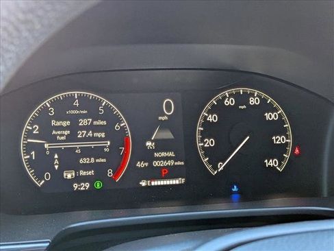 Used 2025 Honda CR-V EX image 5