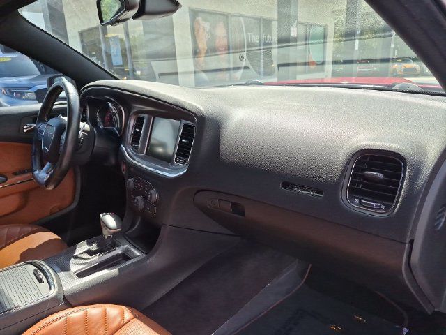 Used 2016 Dodge Charger SRT Hellcat w/ Harman/Kardon Audio Group RWD image 27