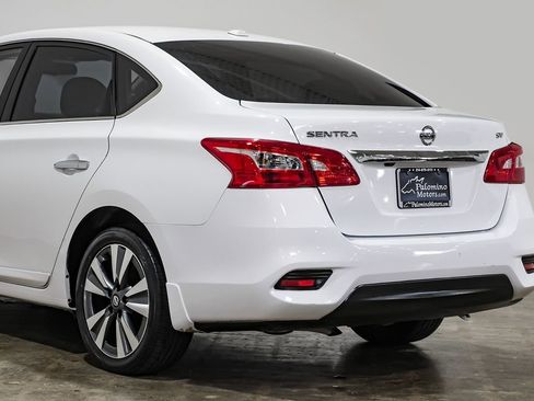 Used 2019 Nissan Sentra SV w/ Special Edition Package FWD image 14