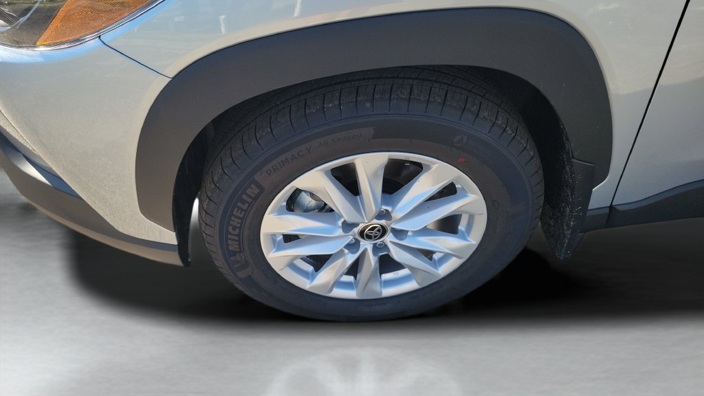 New 2026 Toyota Corolla Cross LE FWD image 24