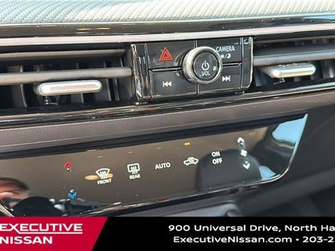 New 2025 Nissan Kicks SR w/ Interior Electronics Package image 17