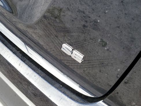 Used 2025 Mitsubishi Eclipse Cross Black Edition image 6