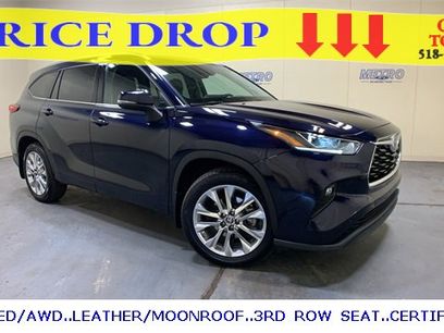 Used 2021 Toyota Highlander Limited