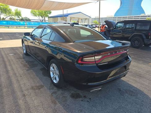 Used 2023 Dodge Charger SXT RWD image 7