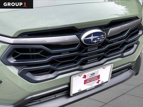 Used 2024 Subaru Crosstrek 2.5i Limited AWD/4WD image 30
