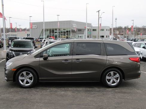 Used 2019 Honda Odyssey EX-L image 2