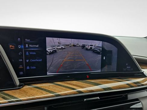 Certified 2023 Cadillac Escalade Premium Luxury Platinum w/ LPO, Radiant Package AWD/4WD image 29
