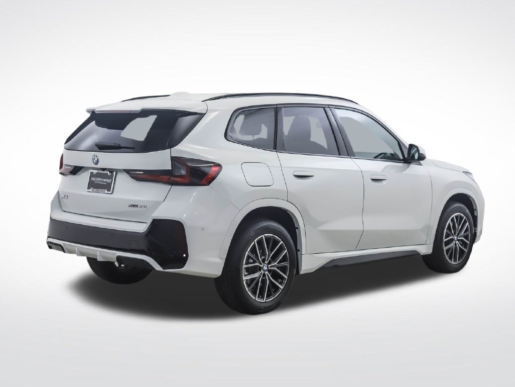 Certified 2026 BMW X1 xDrive28i w/ Technology Package AWD/4WD image 6
