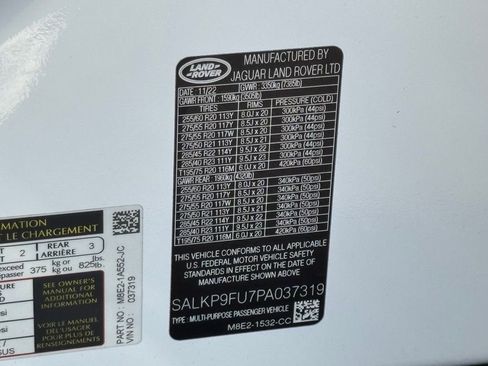 Used 2023 Land Rover Range Rover SE image 20