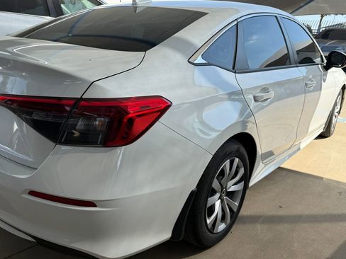 Used 2023 Honda Civic LX image 6