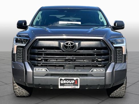 Used 2022 Toyota Tundra SR5 RWD image 4