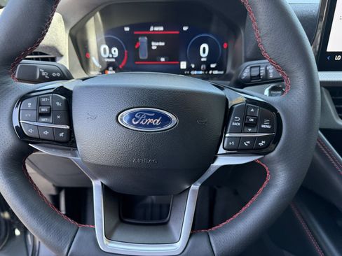 Certified 2026 Ford Explorer ST-Line w/ ST-Line Street Pack RWD image 37