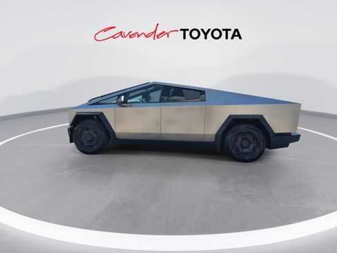 Used 2026 Tesla Cybertruck AWD Crew Cab image 5