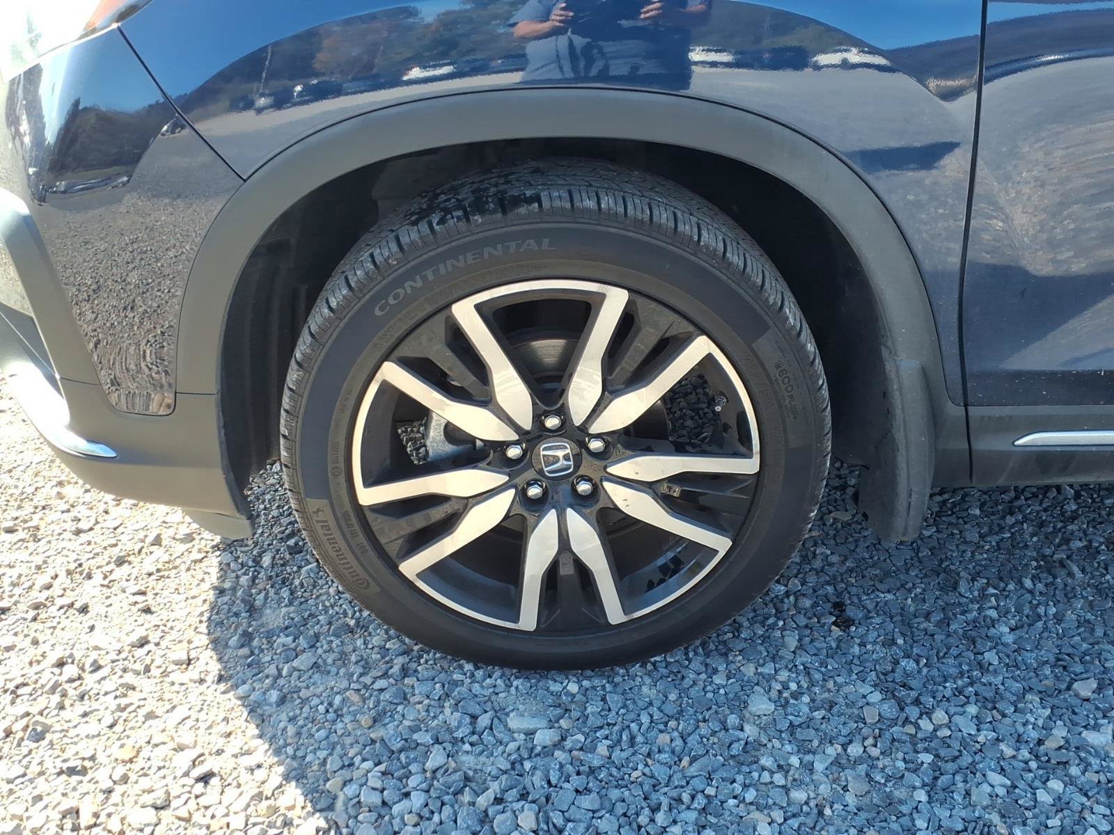 Certified 2022 Honda Pilot Touring image 9