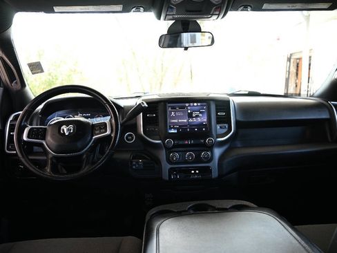 Used 2022 RAM 2500 Big Horn AWD/4WD image 20