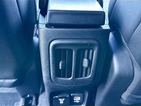 Used 2021 Jeep Compass 80th Special Edition w/ Sun and Sound Group image 26