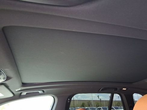 Used 2026 BMW X5 sDrive40i w/ M Sport Package RWD image 18