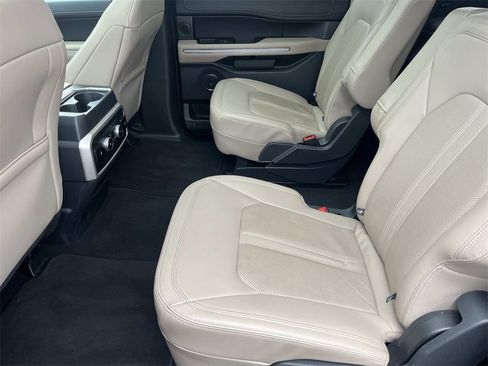 Used 2024 Ford Expedition Max Limited image 16