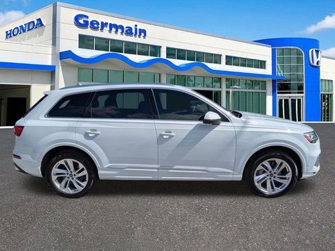 Used 2023 Audi Q7 2.0T Premium w/ Convenience Package AWD/4WD image 4