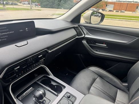 Certified 2024 MAZDA CX-90 3.3 Turbo w/ Preferred Plus AWD/4WD image 22