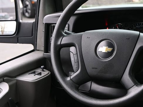 Used 2020 Chevrolet Express 3500 LT w/ LT Preferred Equipment Group image 22