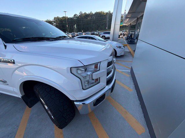 Used 2015 Ford F150 King Ranch w/ Equipment Group 601A Luxury AWD/4WD image 30