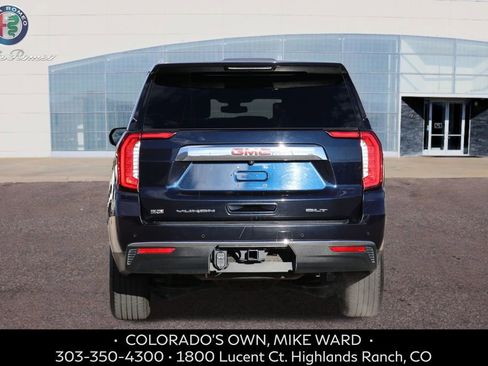Used 2021 GMC Yukon XL SLT w/ SLT Premium Package image 4
