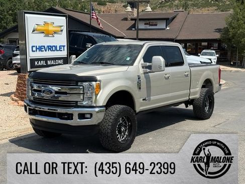 Used 2017 Ford F350 Lariat w/ Lariat Ultimate Package AWD/4WD image 1