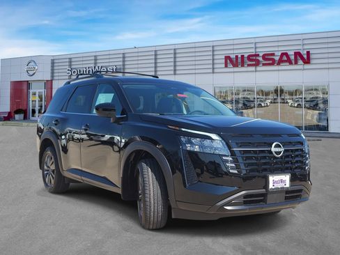 New 2026 Nissan Pathfinder SV FWD image 3