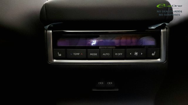 Used 2026 Lexus GX 550 w/ Accessory Package (2T) AWD/4WD image 57