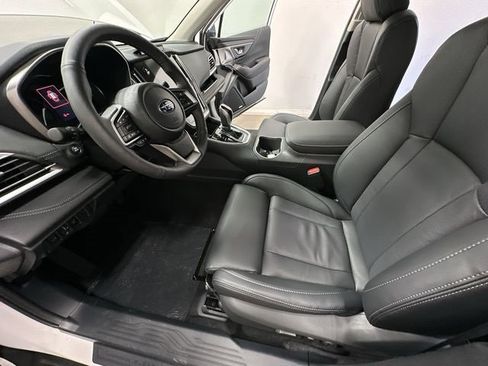Certified 2025 Subaru Outback Limited image 17