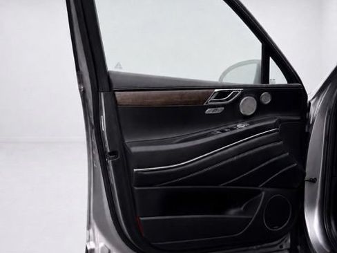 Used 2023 Genesis GV80 3.5T w/ Prestige Package AWD/4WD image 35