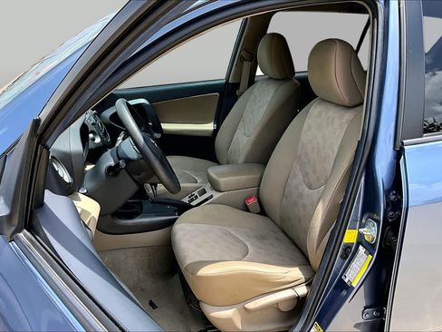 Used 2011 Toyota RAV4 2WD w/ Base L4 Extra Value Pkg image 7