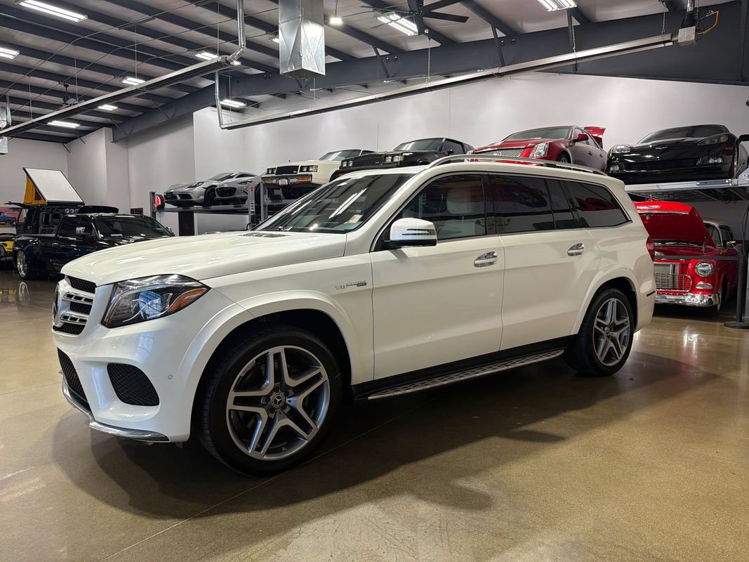 Used 2018 Mercedes-Benz GLS 550 4MATIC image 95