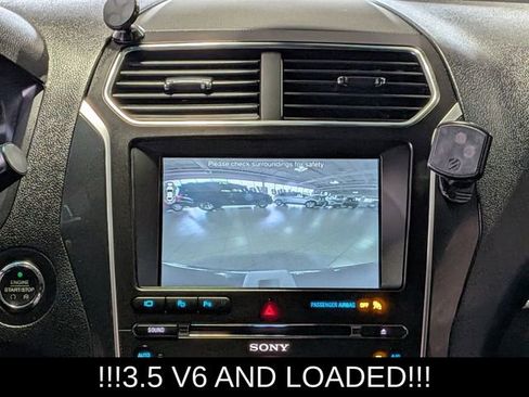 Used 2017 Ford Explorer Limited w/ Equipment Group 301A AWD/4WD image 36