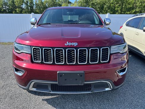 Used 2018 Jeep Grand Cherokee Limited w/ Luxury Group II AWD/4WD image 9